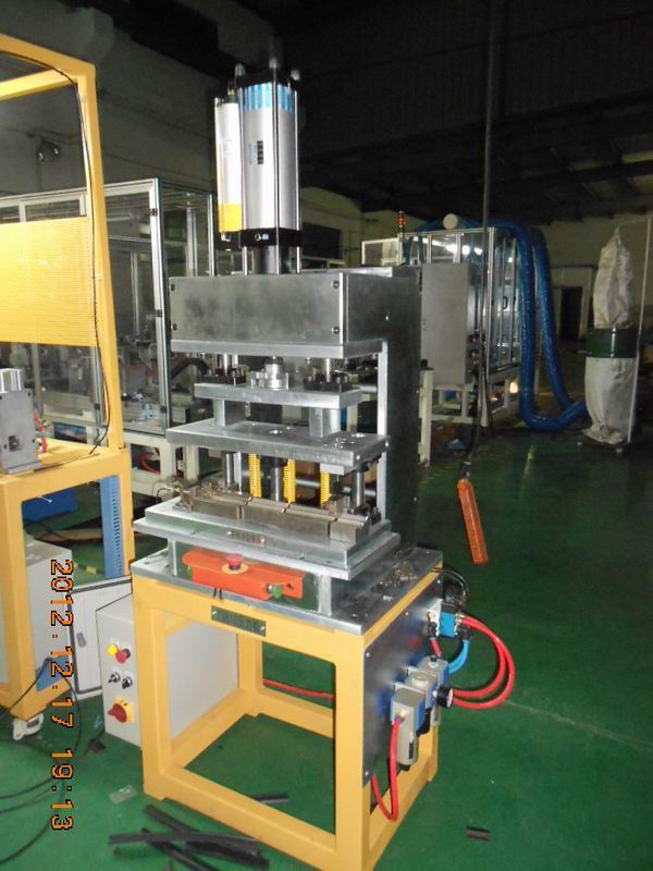 汽车密封条后加工设备