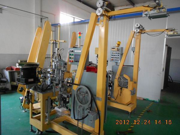 汽车密封条后加工设备