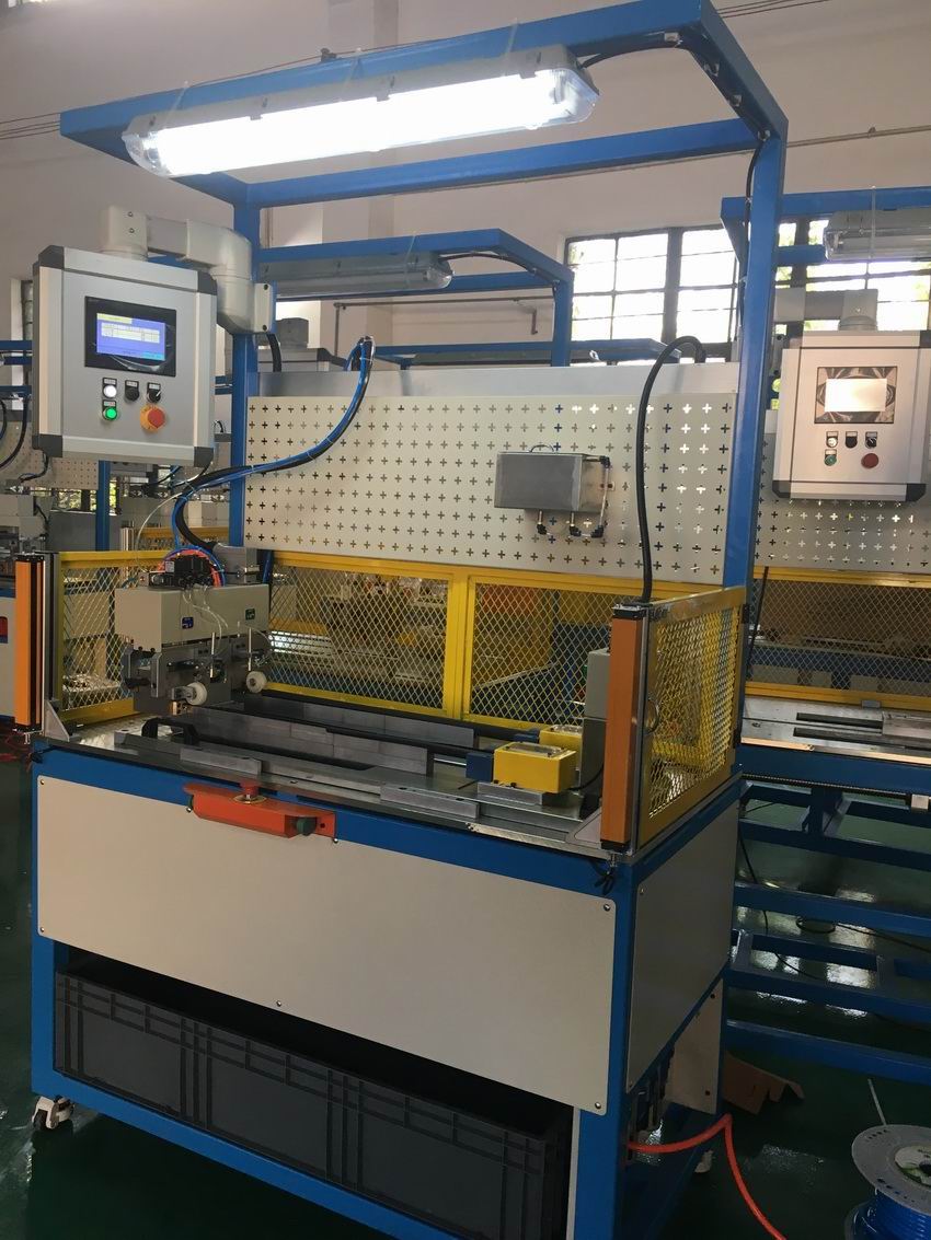 汽车密封条后加工设备